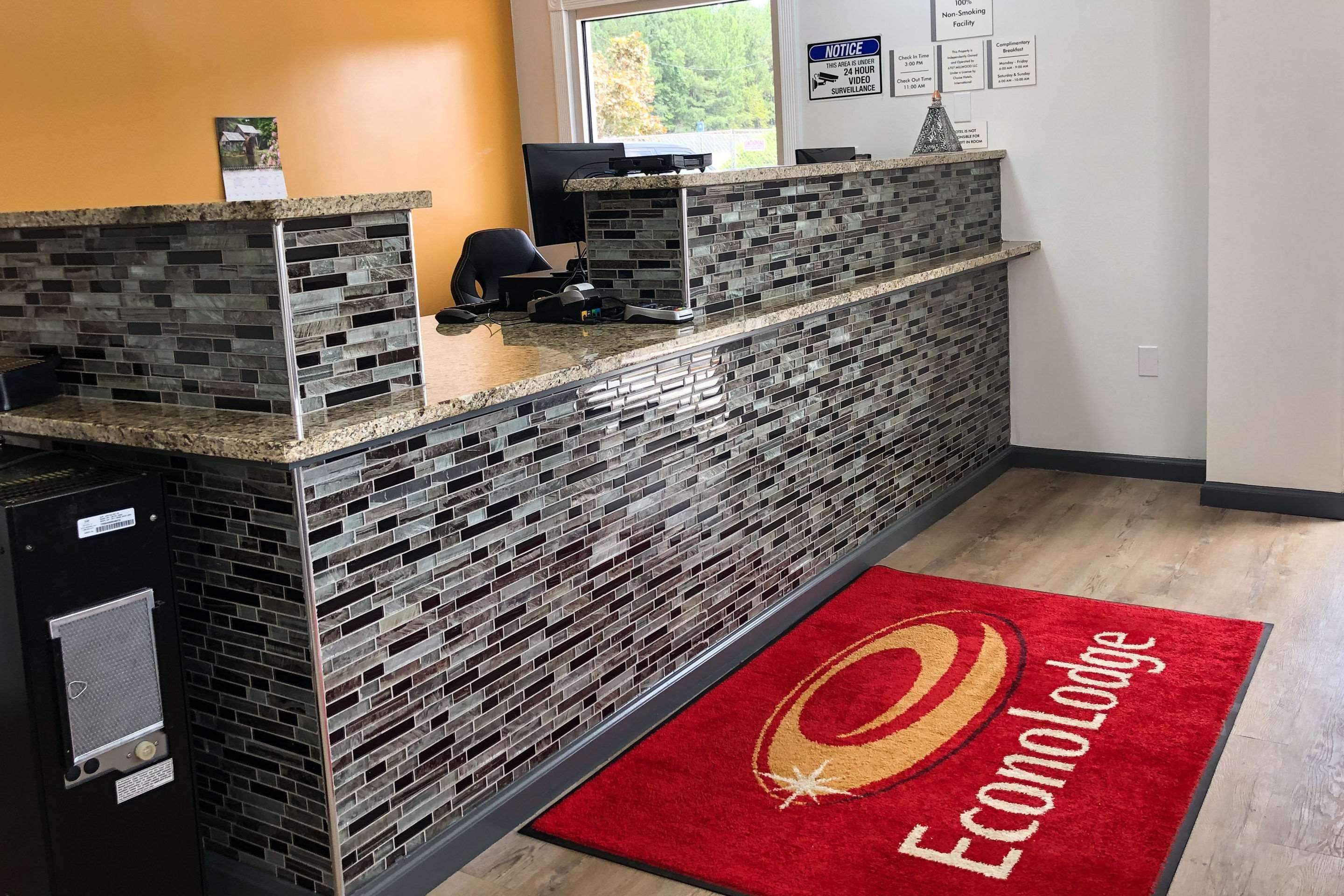 Econo Lodge Литония Экстерьер фото